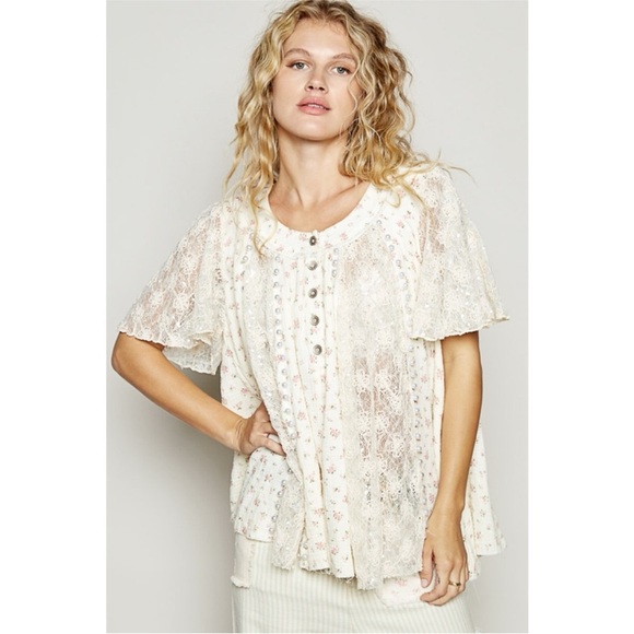 NEW POL Floral Lace Pearl Clear Sequined Trimmed Top Sz Small - Picture 12 of 12